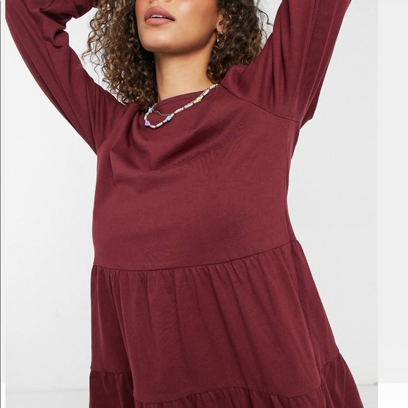 Smock mini dress with tiered hem with long sleeves in port - Picture 4 of 6